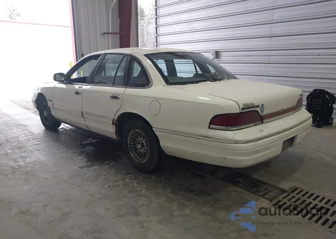 1994 Ford Crown Victoria Lx z USA, uszkodzony, nr VIN 2FALP74W8RX100089